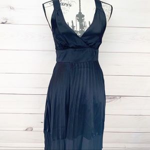 BEBE Silk black sleeveless open back dress SZ Sm